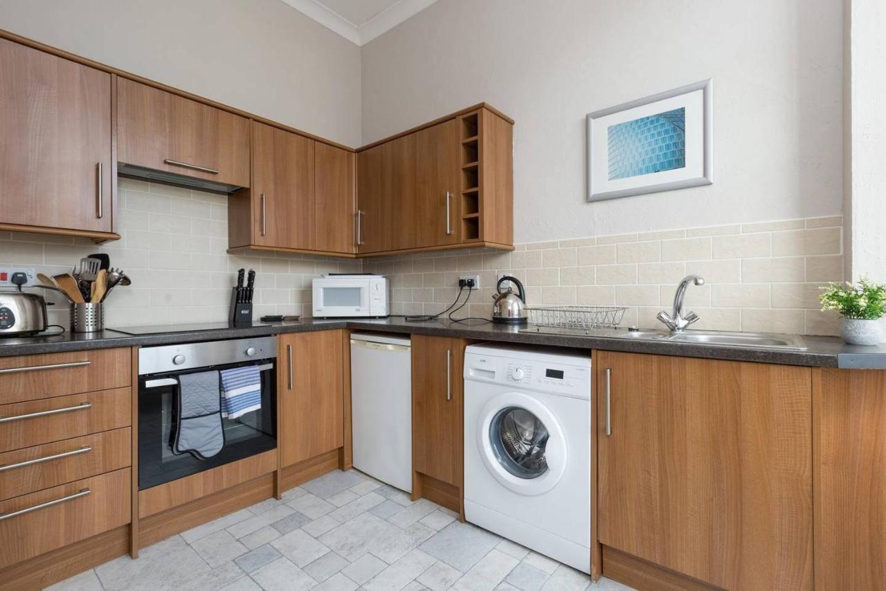 Altido George Square Apartment - Heart Of Old Town/University Edinburgh Bagian luar foto